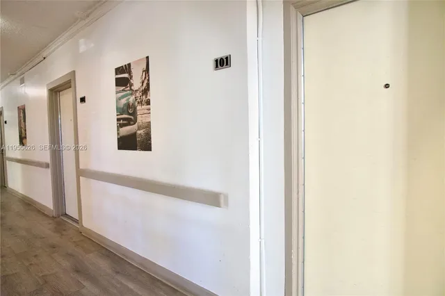 $1,600 | 501 Southwest 6th Court, Unit 101, Miami, FL 33130