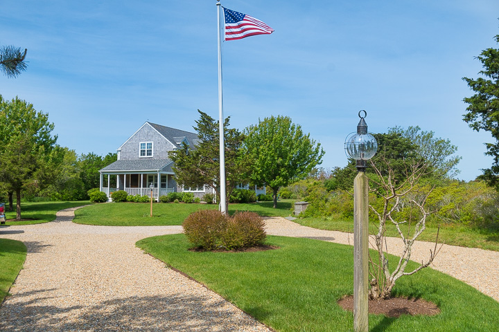 189 Hummock Pond Road Nantucket, MA 02554 - Photo 2 of 42 Gallery Image 2