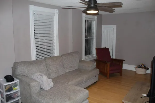 $269,900 | 724 West Broadway Street, Winona, MN 55987