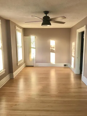 $269,900 | 724 West Broadway Street, Winona, MN 55987