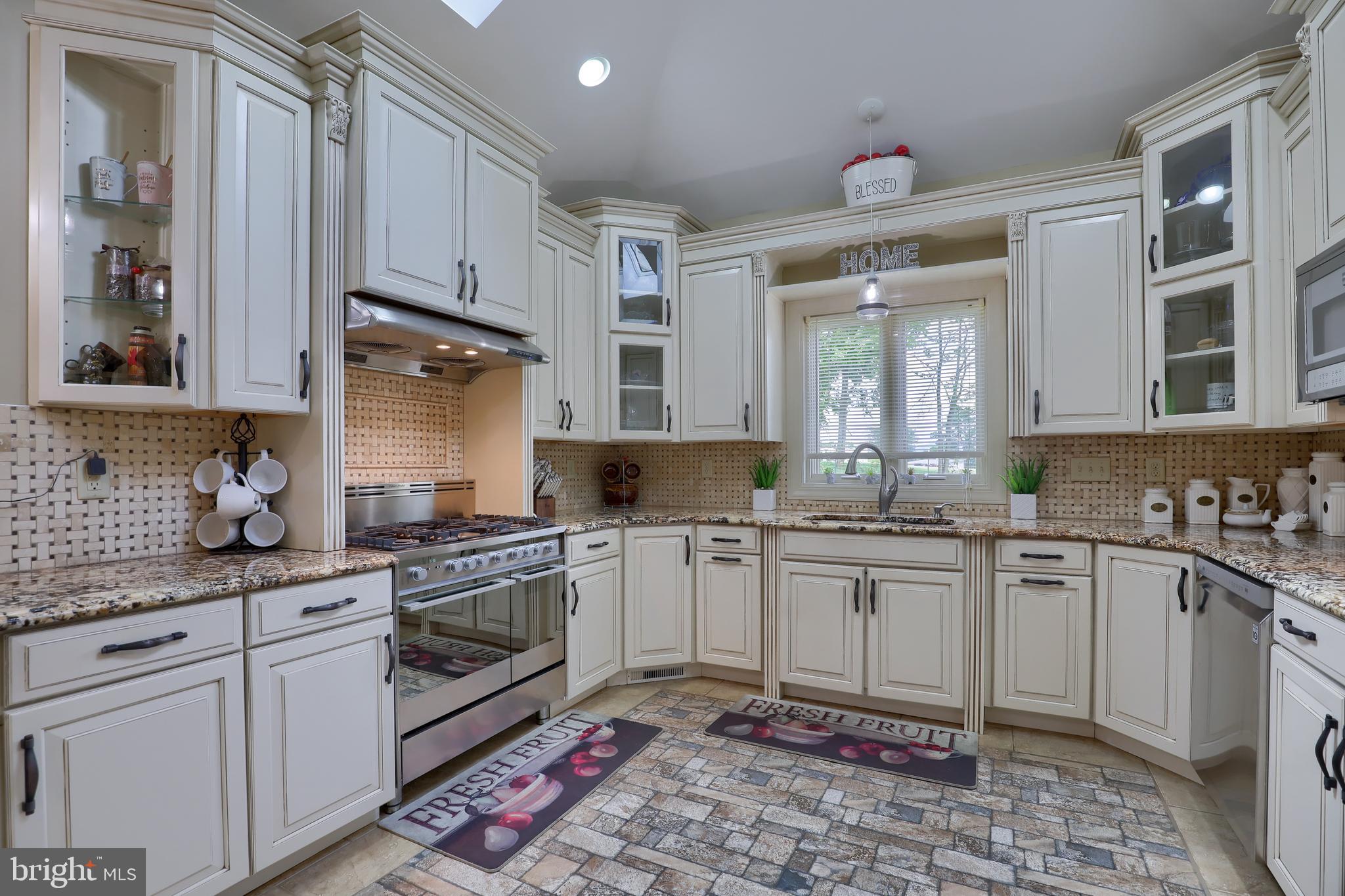 70 Horseshoe Trail Road Denver, PA 17517 - Photo 20 of 128 Custom Design Kitchen