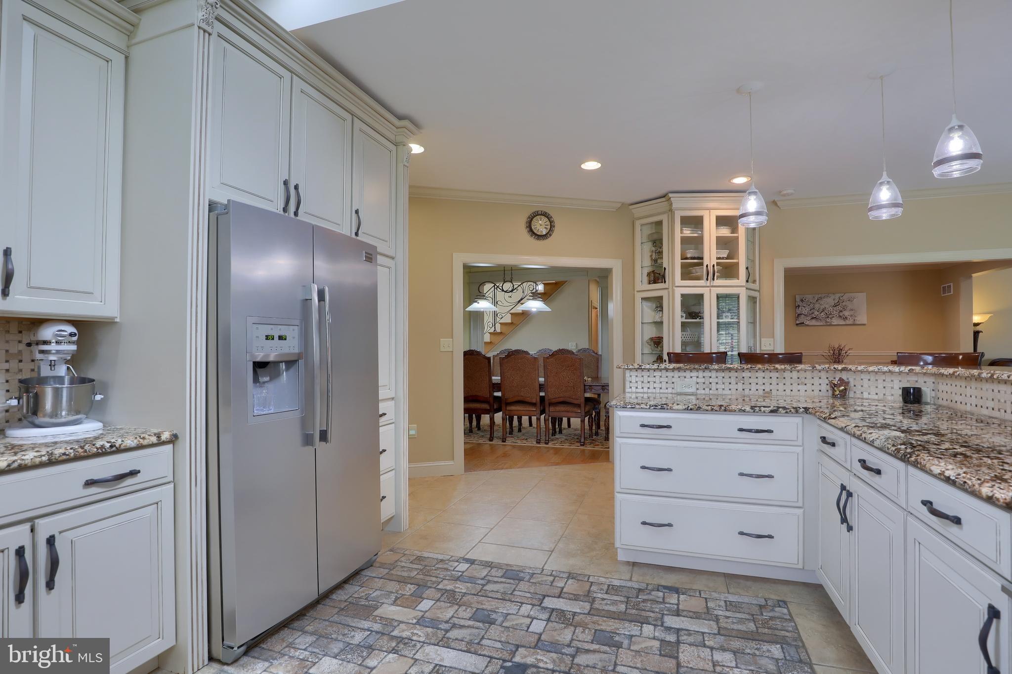 70 Horseshoe Trail Road Denver, PA 17517 - Photo 22 of 128 Custom Kitchen with Upgraded Appliances