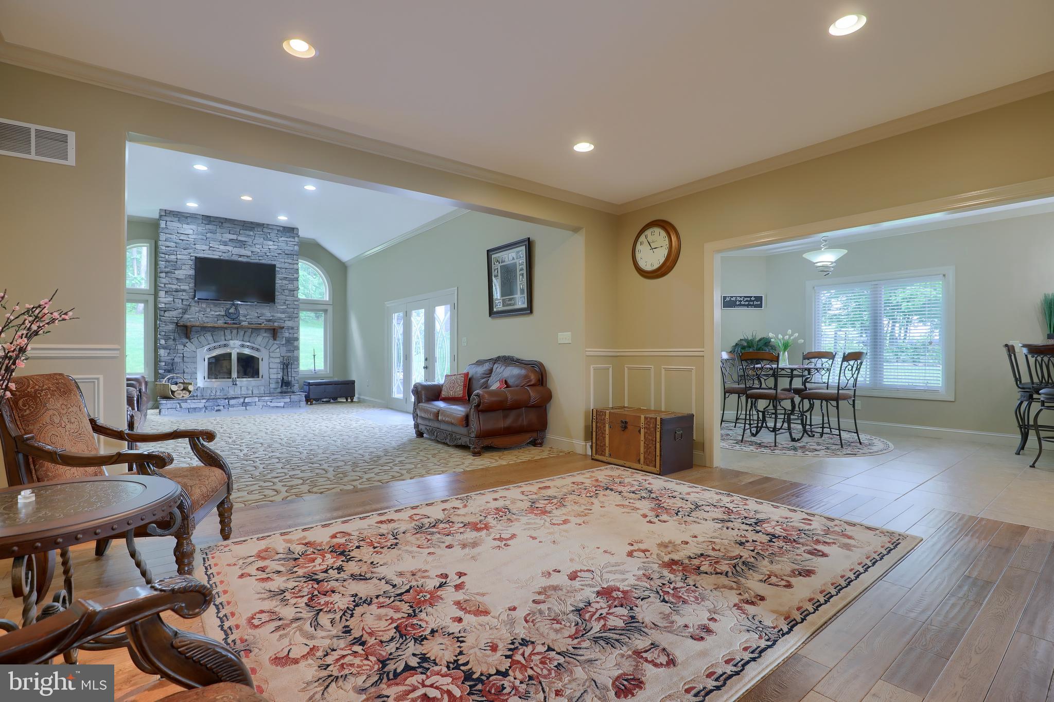 70 Horseshoe Trail Road Denver, PA 17517 - Photo 39 of 128 Seating Area adjacent to Breakfast Nook