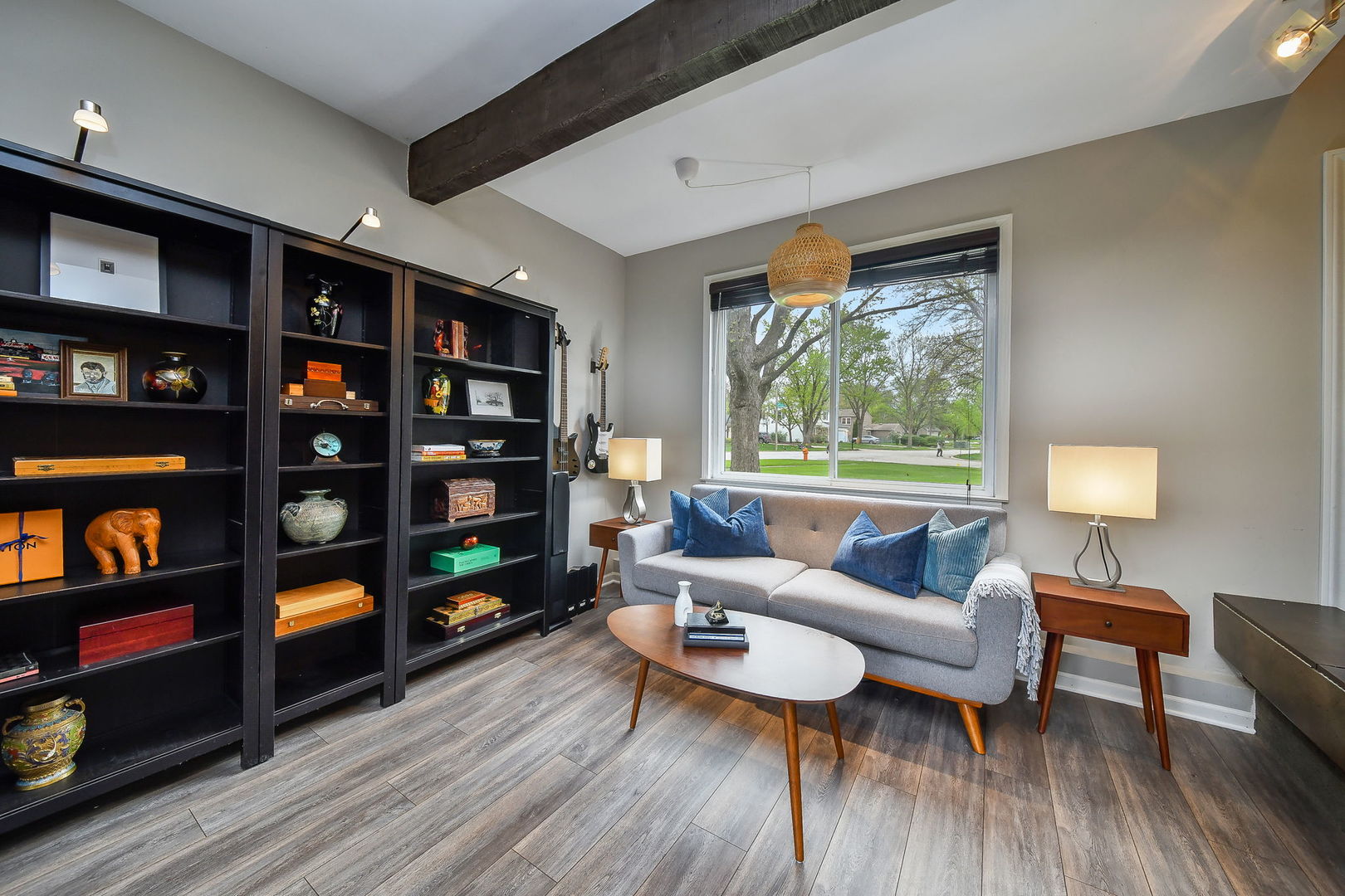 1925 Coach Drive Naperville, IL 60565 - Photo 5 of 41