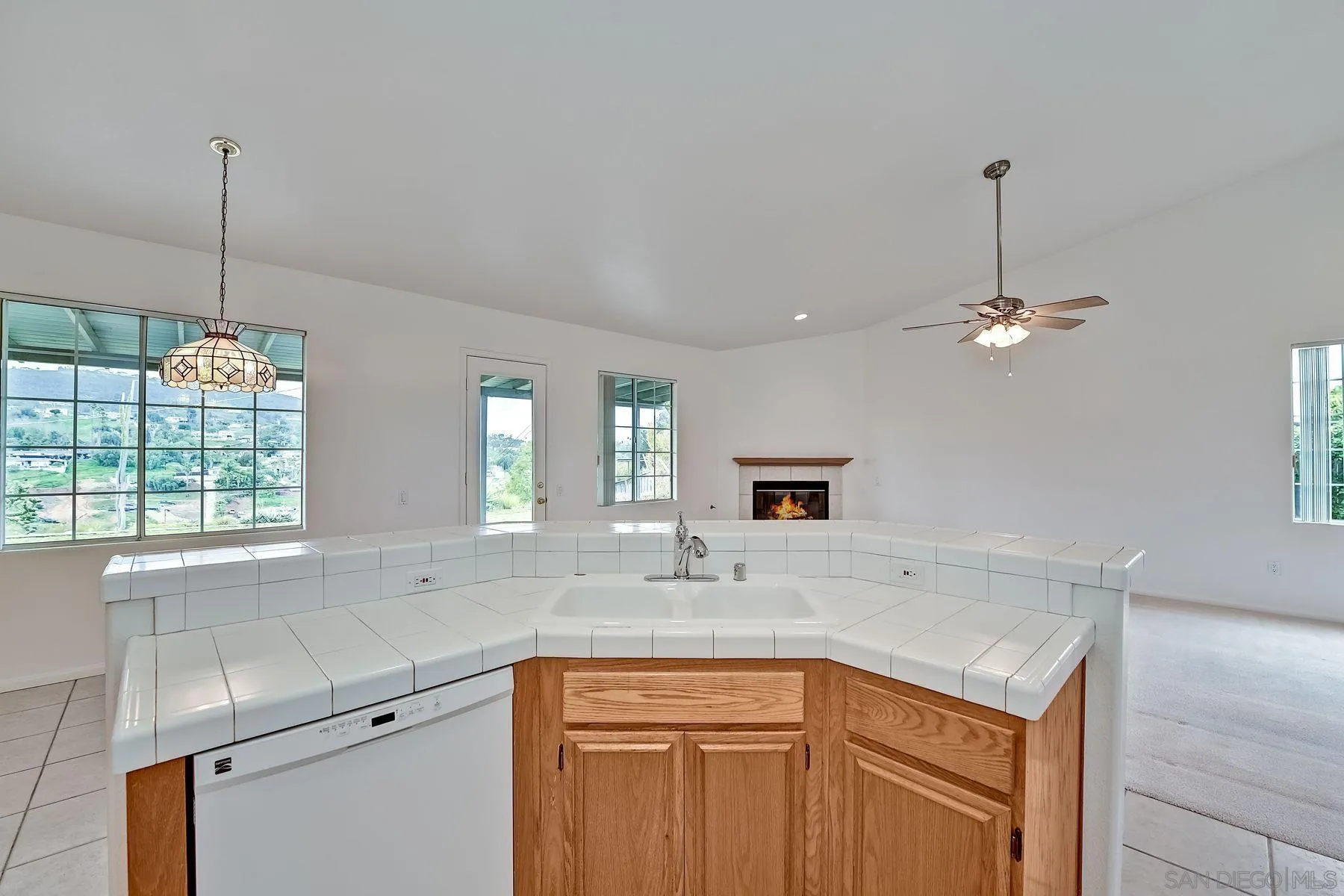 11820 Gay Rio Lane Lakeside, CA 92040 - Photo 12 of 34 Gallery Image 12