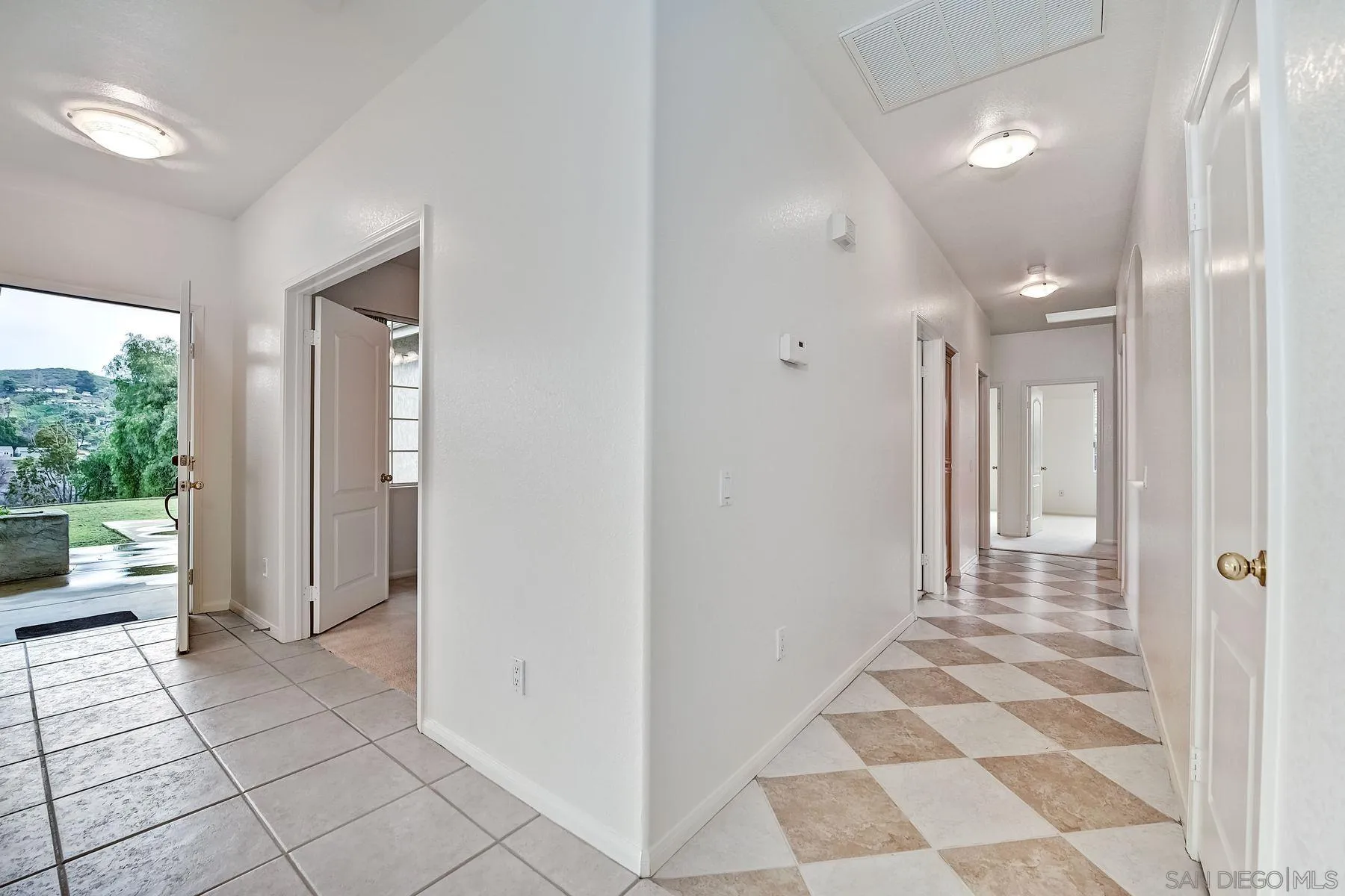 11820 Gay Rio Lane Lakeside, CA 92040 - Photo 16 of 34 Gallery Image 16