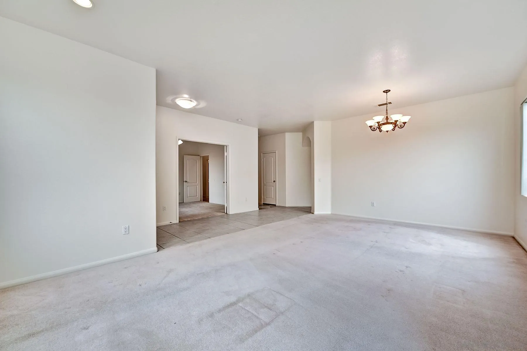 11820 Gay Rio Lane Lakeside, CA 92040 - Photo 7 of 34 Gallery Image 7