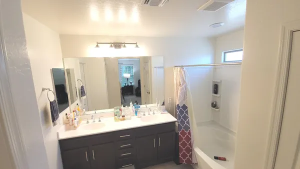 $2,495 | 1648 South 82nd Way, Mesa, AZ 85209