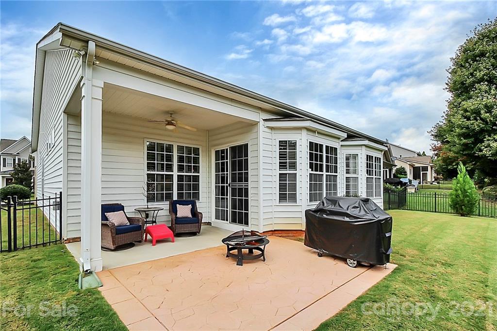 2018 Dynasty Court Fort Mill, SC 29708 - Photo 25 of 31 a backyard of a house with outdoor seating