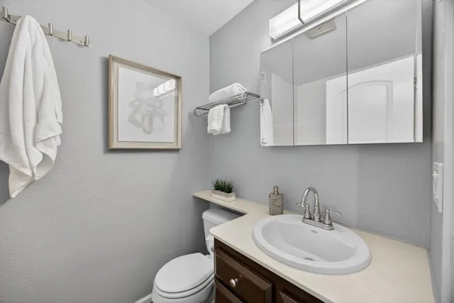 $475,000 | 3 Colby Court, Sacramento, CA 95825