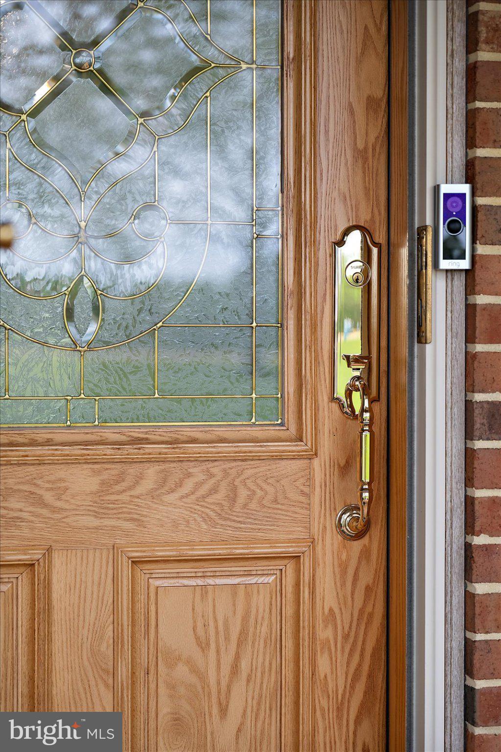 33915 Shockley Road Parsonsburg, MD 21849 - Photo 101 of 125 Elegant entryway with stained glass.