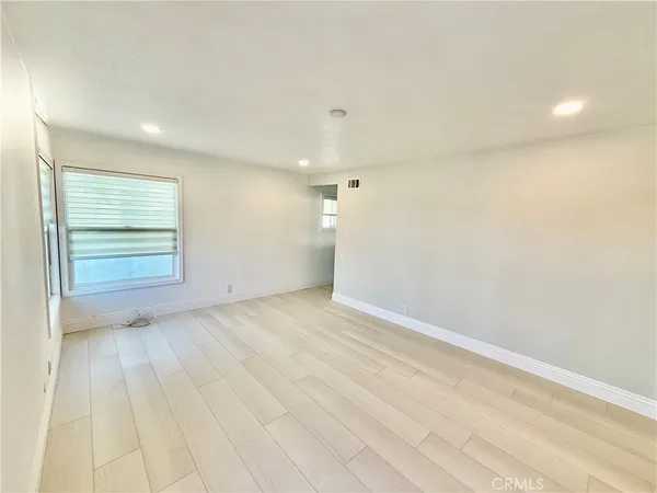 $2,200 | 4082 Blackfin Avenue, Irvine, CA 92620