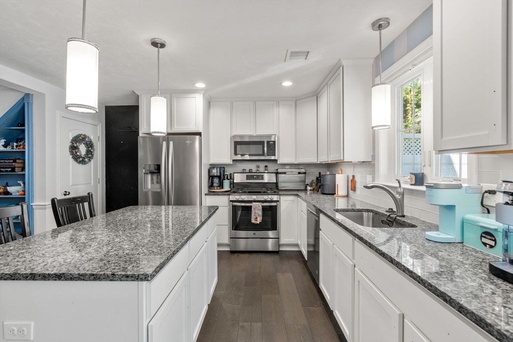 45 Endicott Street, Unit 45 Canton, MA 02021 - Photo 7 of 28 Gallery Image 7