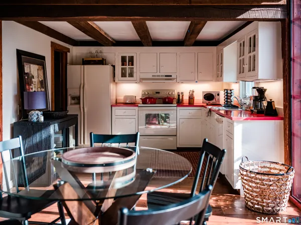$750,000 | 1 Benson Lane, Essex, CT 06426