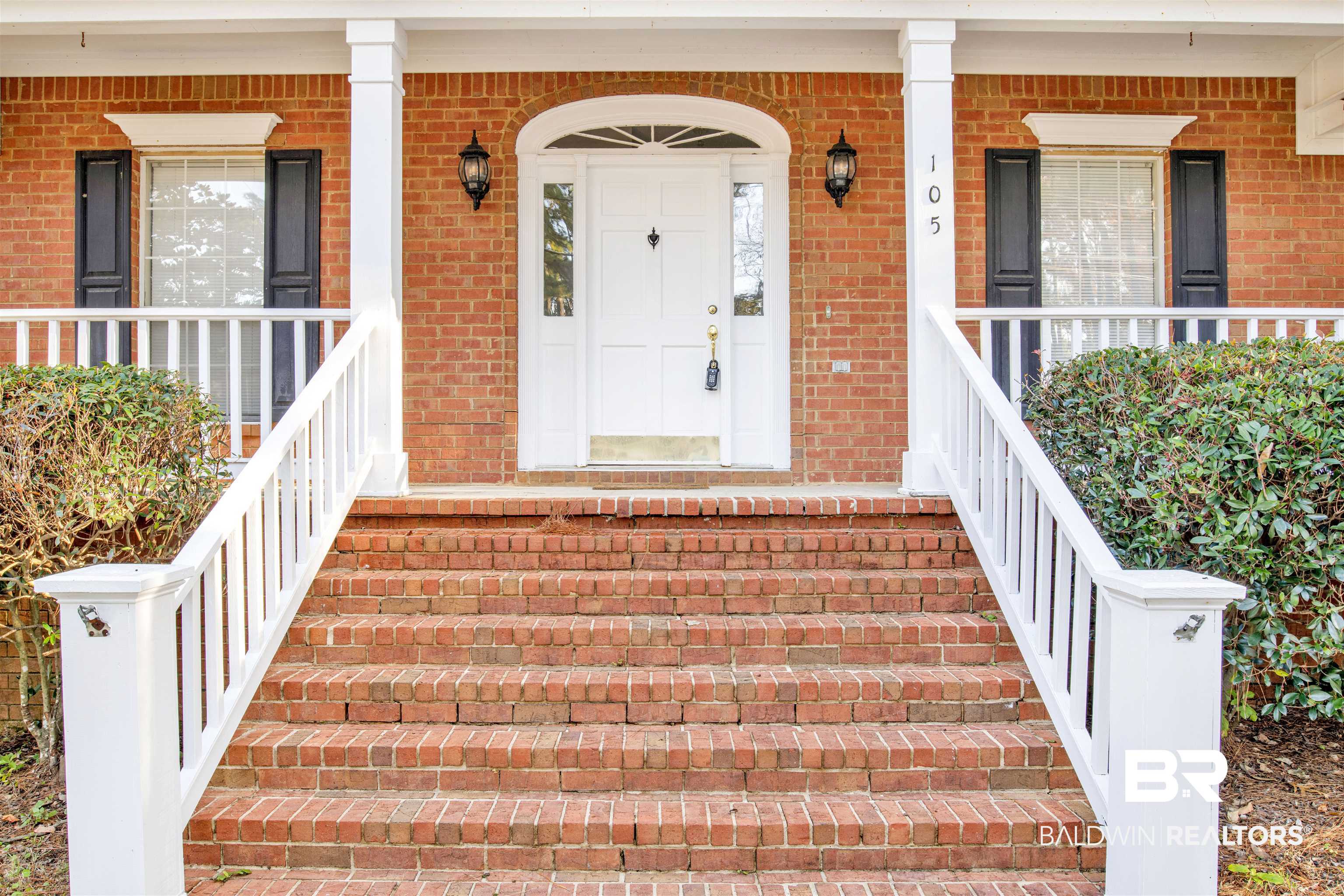 105 Lakeview Loop Daphne, AL 36526 - Photo 2 of 29 Gallery Image 2