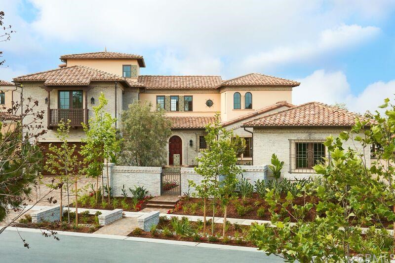 4 Crespi Circle Ladera Ranch, CA 92694 - Photo 1 of 1 Front courtyard and fountain entry.