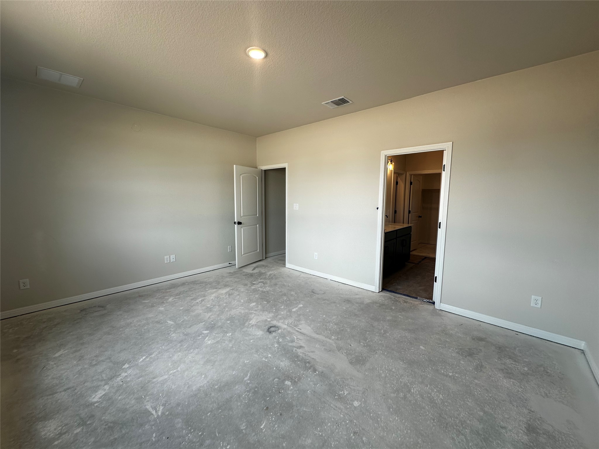 1053 Sienna Bear Road Georgetown, TX 78633 - Photo 13 of 32