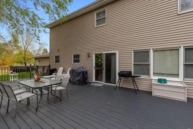 $542,000 | N456 Stoney Birch Road, Sherman, WI 53075