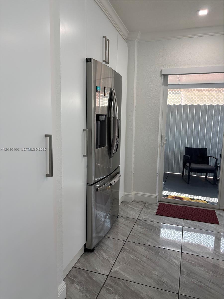734 East 39th Street Hialeah, FL 33013 - Photo 9 of 55