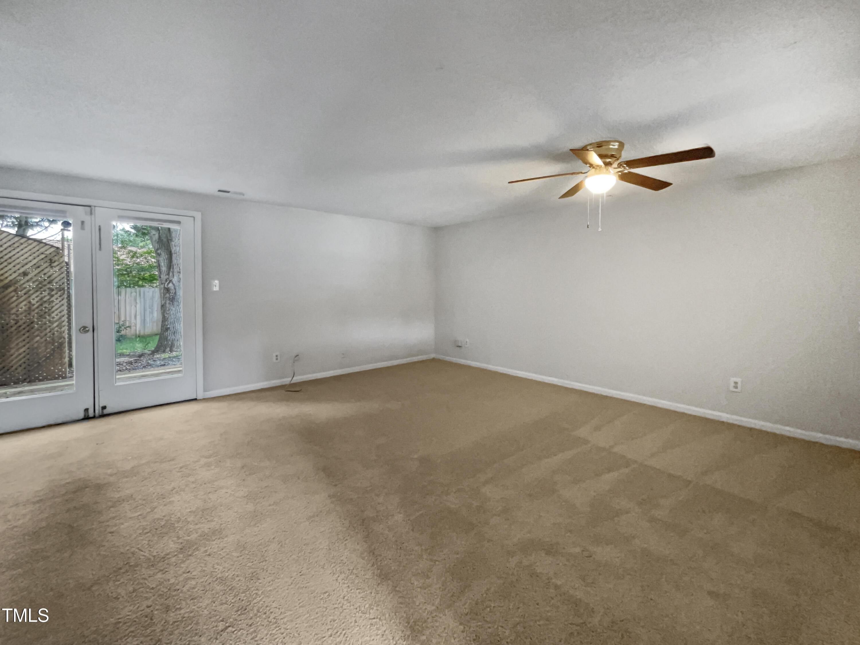 5611 Bringle Court Raleigh, NC 27610 - Photo 15 of 19 listing_12
