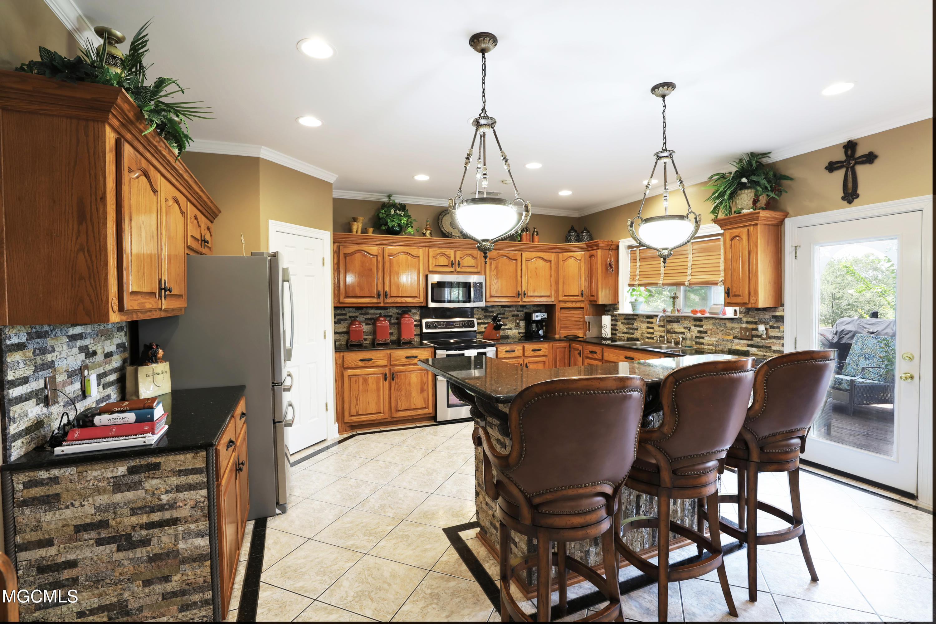 5075 Crescent Ridge Drive Kiln, MS 39556 - Photo 15 of 49 Kitchen