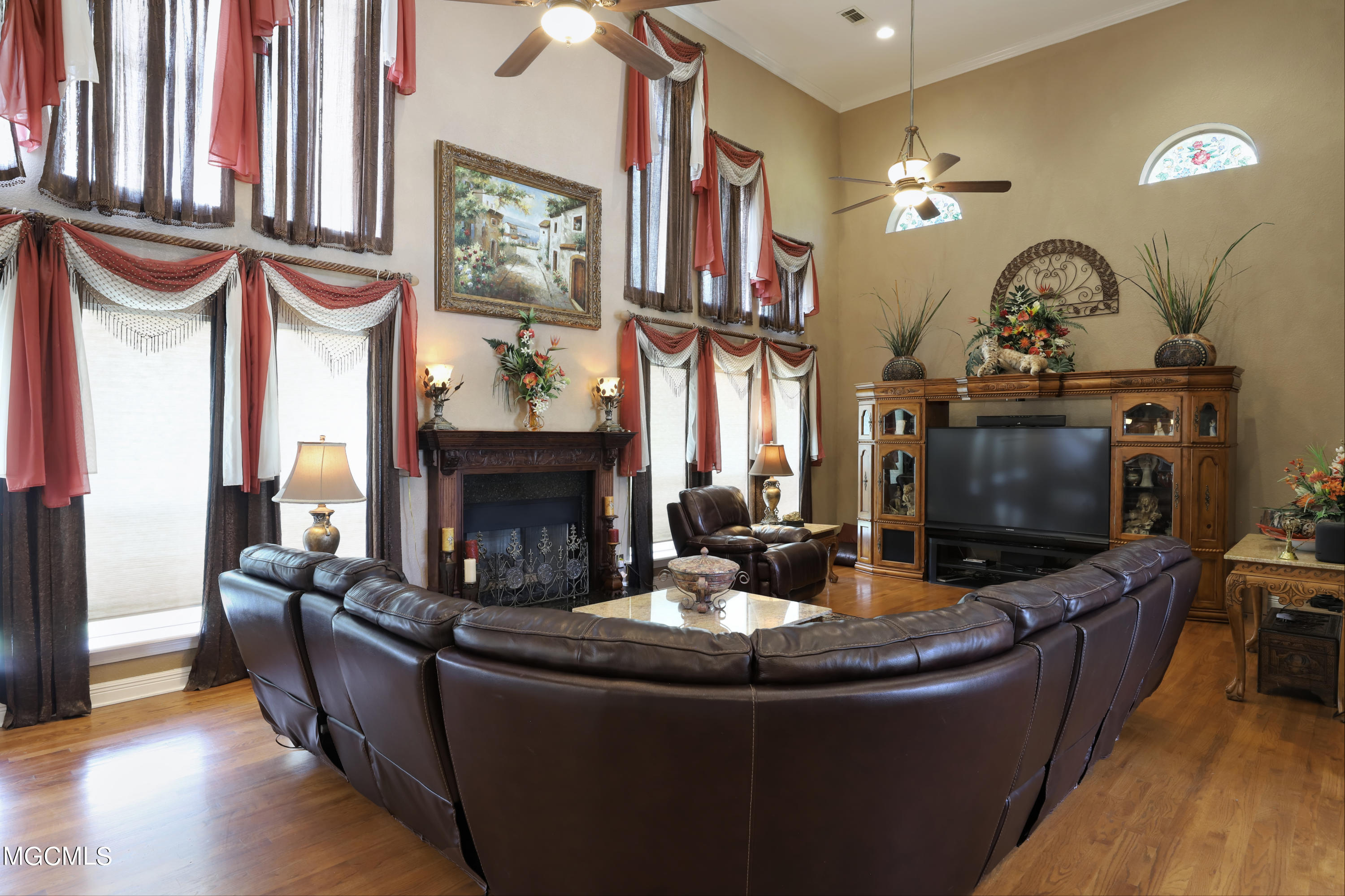5075 Crescent Ridge Drive Kiln, MS 39556 - Photo 10 of 49 Living Room