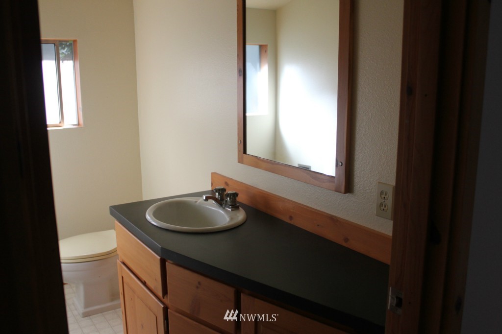 492 Payne Road Quilcene, WA 98376 - Photo 12 of 23 Gallery Image 12