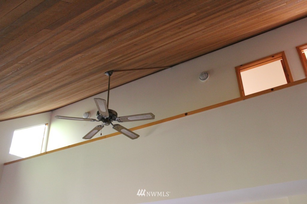 492 Payne Road Quilcene, WA 98376 - Photo 10 of 23 Gallery Image 10