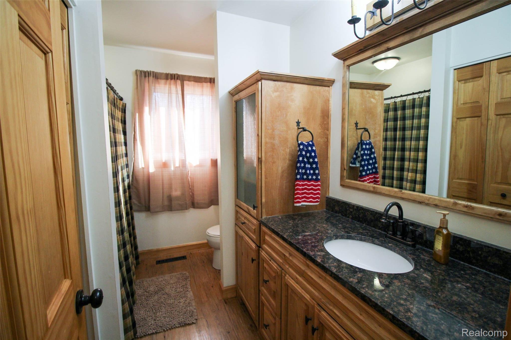 9312 North Nichols Road Montrose, MI 48457 - Photo 31 of 68 29.jpg