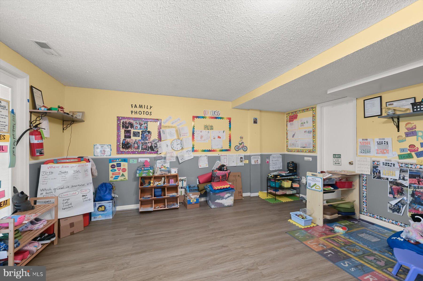 737 St Michaels Drive Bowie, MD 20721 - Photo 33 of 41 a view of play room with toys and toys