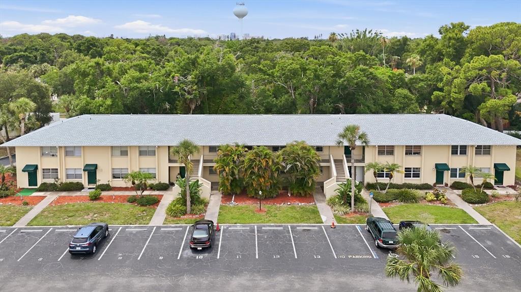 4805 Rilma Avenue, Unit 106 Sarasota, FL 34234 - Photo 3 of 28