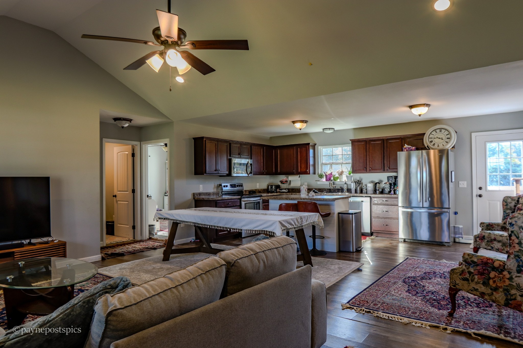 381 Bethany Road McMinnville, TN 37110 - Photo 5 of 18 a living room with furniture kitchen view and a flat screen tv