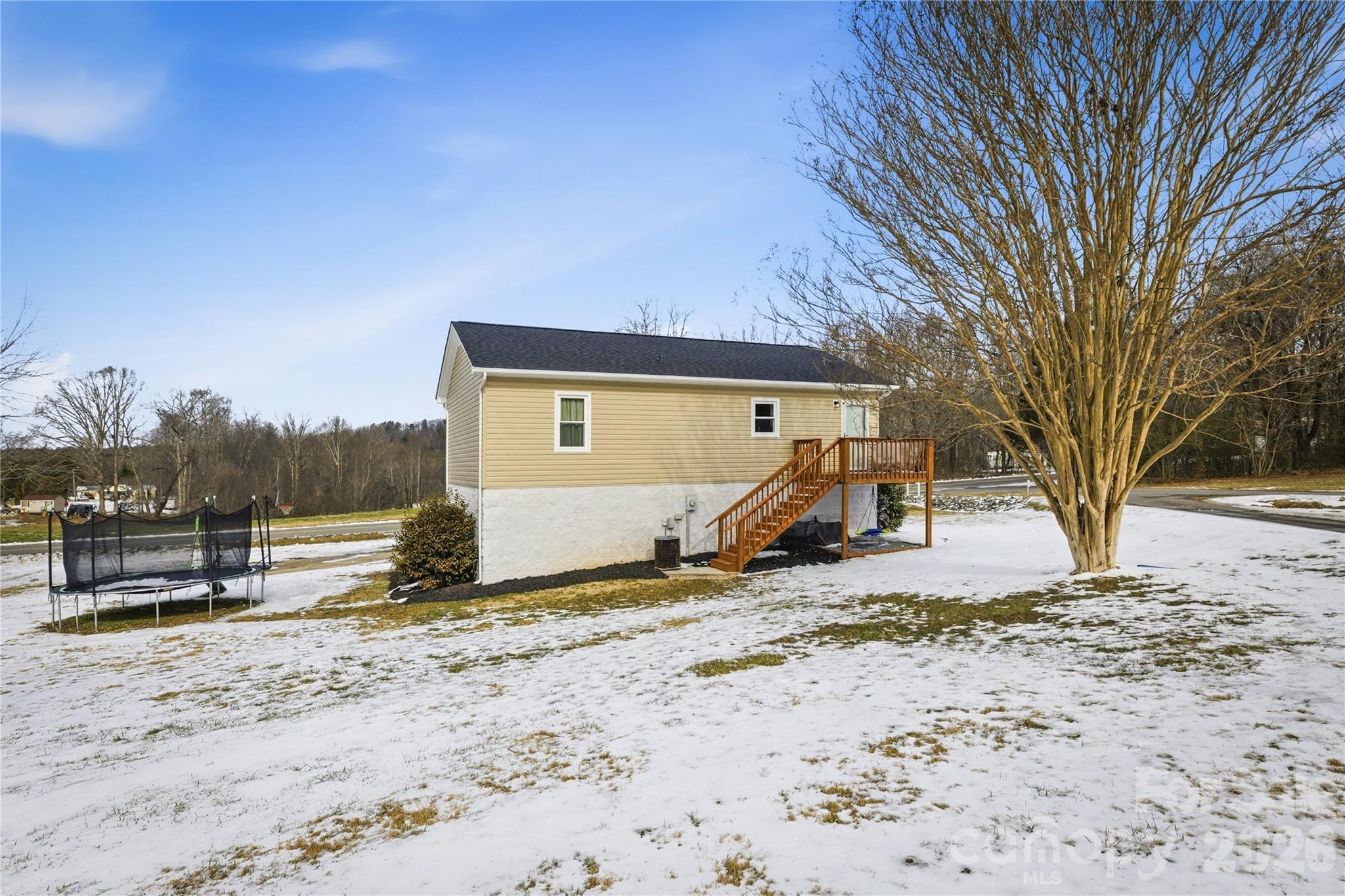 3375 Clarks Chapel Road Lenoir, NC 28645 - Photo 5 of 24 Gallery Image 5