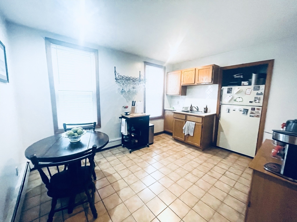 608 East 2nd Street, Unit 1 Boston, MA 02127 - Photo 4 of 10