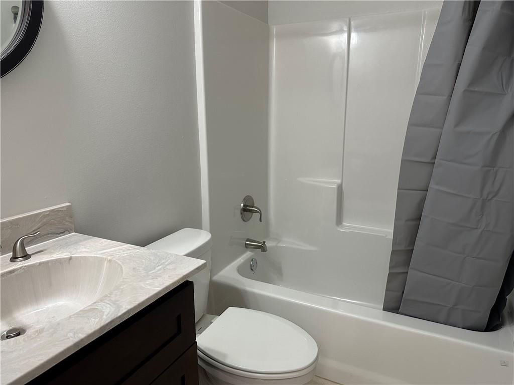 2425 Carol Sue Avenue Gretna, LA 70056 - Photo 12 of 24