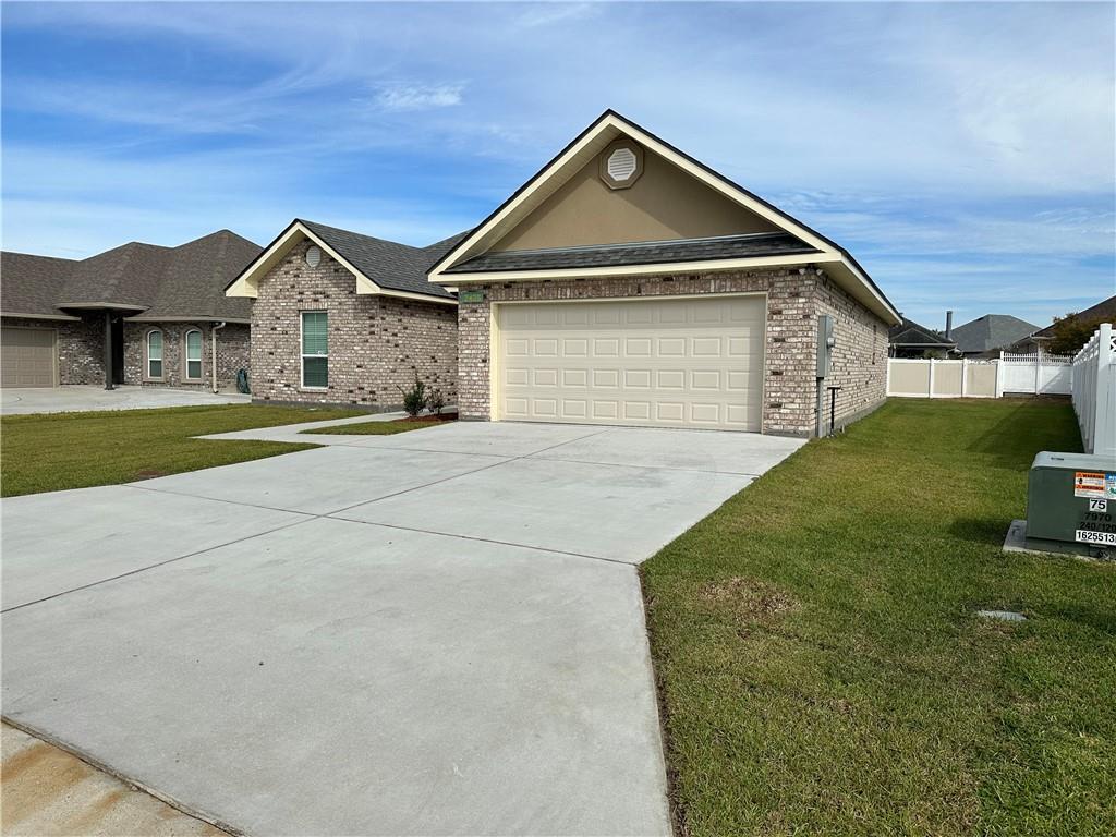 2425 Carol Sue Avenue Gretna, LA 70056 - Photo 2 of 24