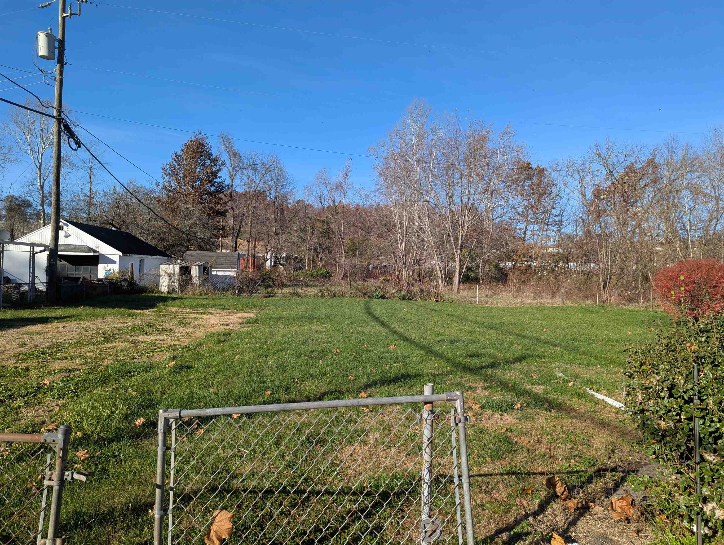 1913 Cannonsburg Road Ashland, KY 41102 - Photo 3 of 11