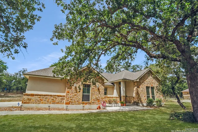 front view of house with a yard