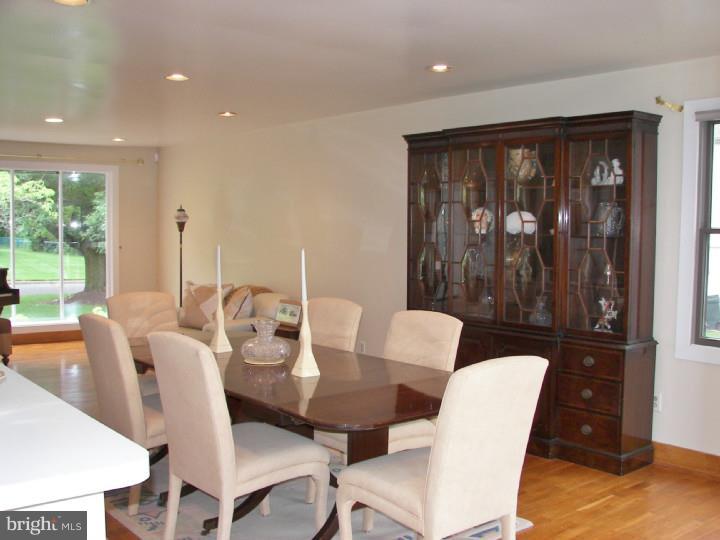 96 Tulip Road Southampton, PA 18966 - Photo 6 of 25