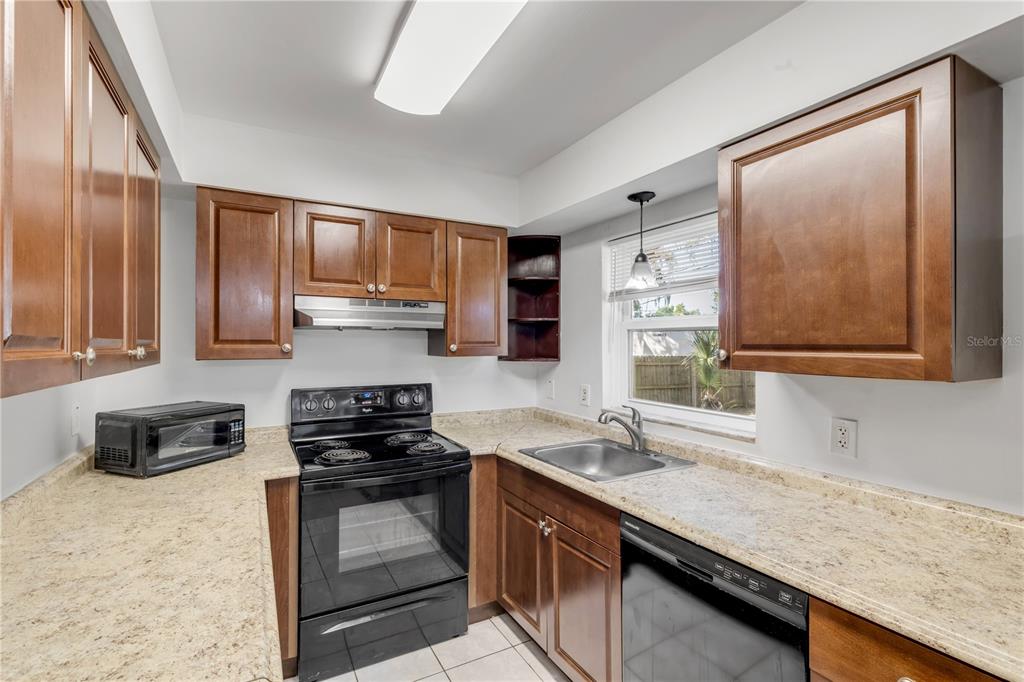 420 Perdita Avenue Edgewater, FL 32132 - Photo 19 of 39