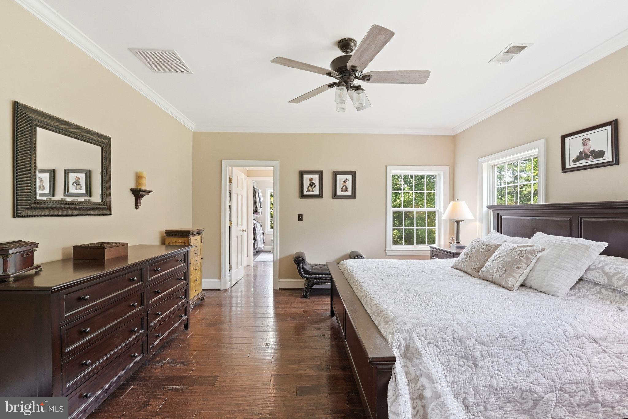 7724 Cannonball Gate Road Warrenton, VA 20186 - Photo 46 of 98 Upper Level
Primary Suite