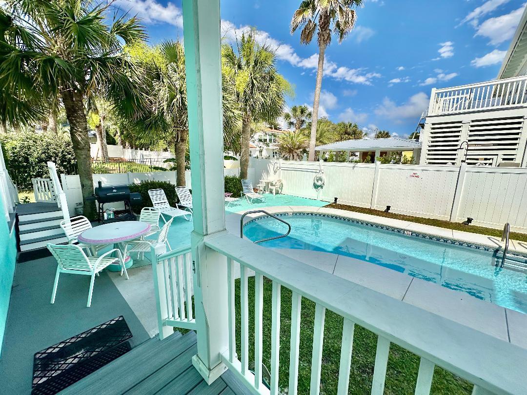 20512 Front Beach Road Panama City Beach, FL 32413 - Photo 6 of 33 20512 Pool