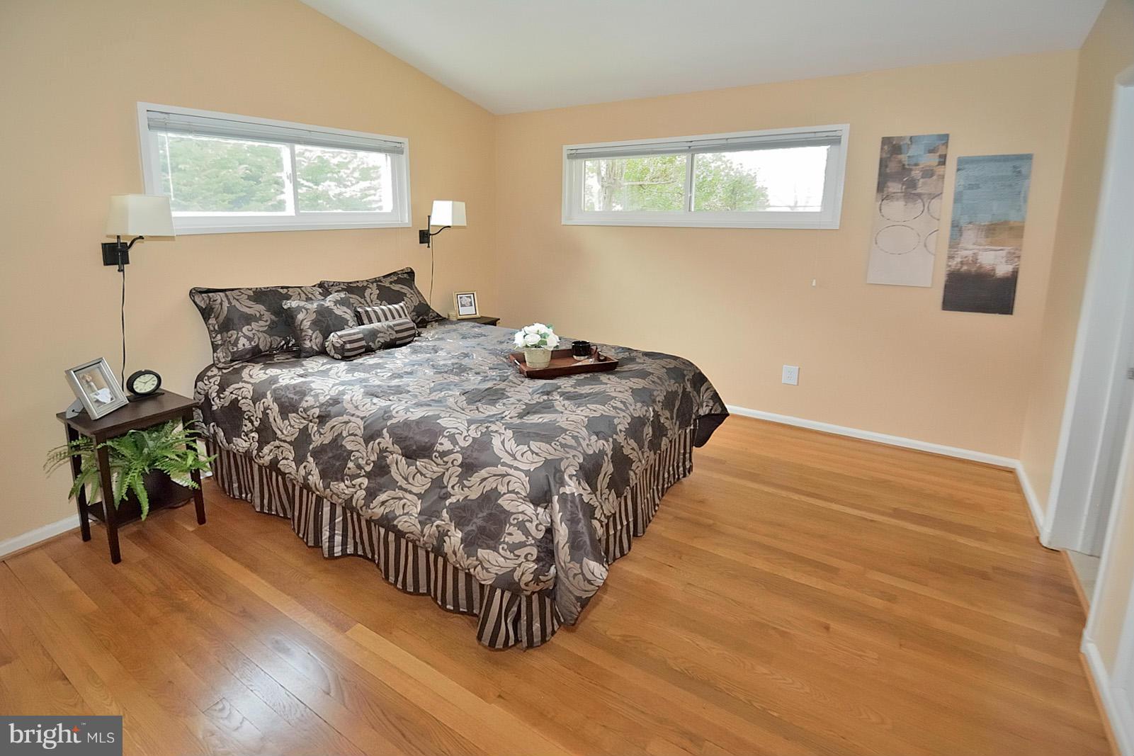 6719 Old Chesterbrook Road McLean, VA 22101 - Photo 12 of 19 Bedroom (Master)