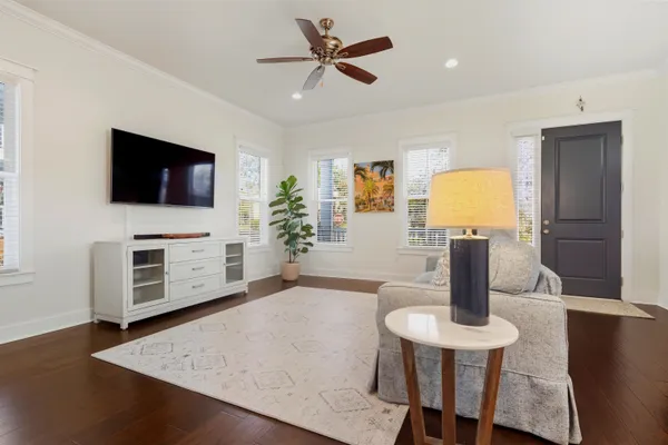 $495,000 | 411 Glenview Drive, Tallahassee, FL 32303