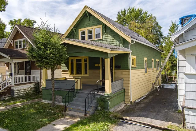 $99,900 | 32 Schuele Avenue, Buffalo, NY 14215