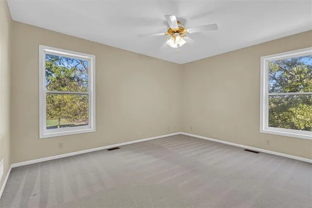 $750,000 | 5650 Southeast W Highway, Lathrop, MO 64465