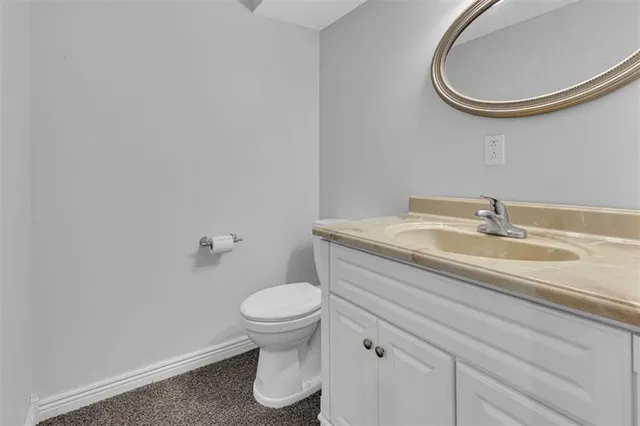 $750,000 | 5650 Southeast W Highway, Lathrop, MO 64465