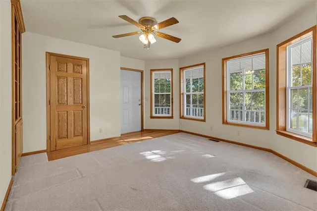 $750,000 | 5650 Southeast W Highway, Lathrop, MO 64465