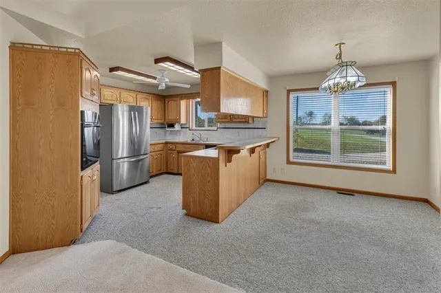 $750,000 | 5650 Southeast W Highway, Lathrop, MO 64465