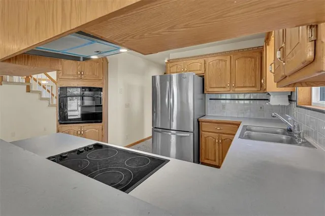 $750,000 | 5650 Southeast W Highway, Lathrop, MO 64465